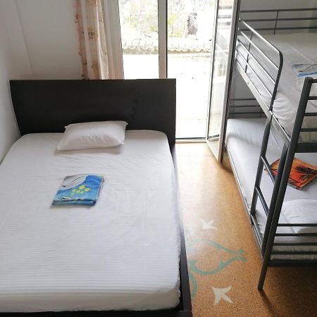 Shared Rooms Near Acropolis And Monastiraki Athens Exterior photo